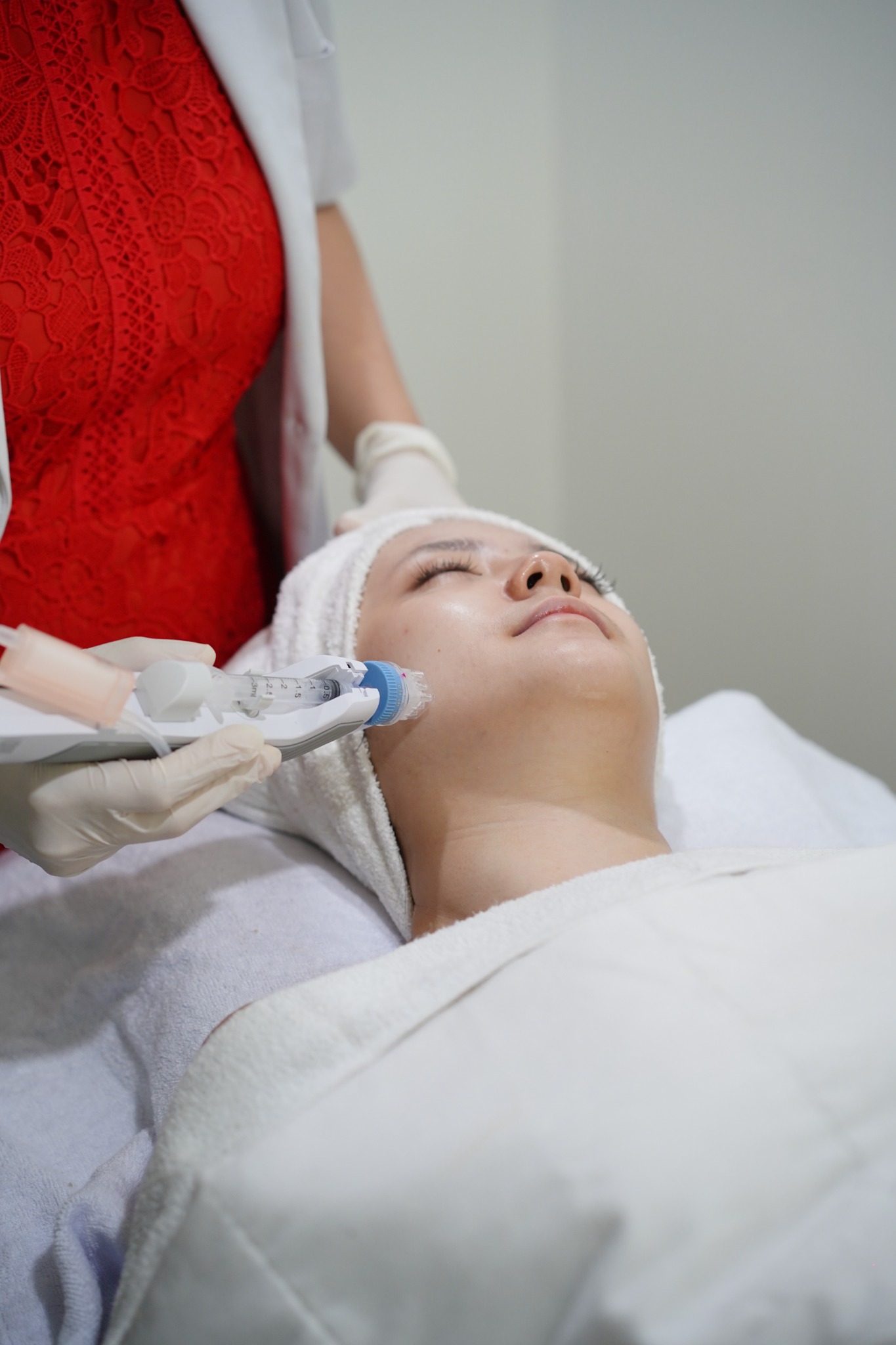 Dokumentasi treatment Skin Booster CHARISMA